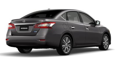 Автостекла Nissan Sentra B17 c установкой в Москве